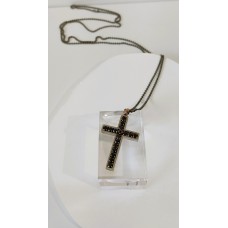 Ατσάλινο κολιέ με σταυρό με μαύρα ζιργκόν και ασημί περίγραμμα σε μαύρη αλυσίδα STN22